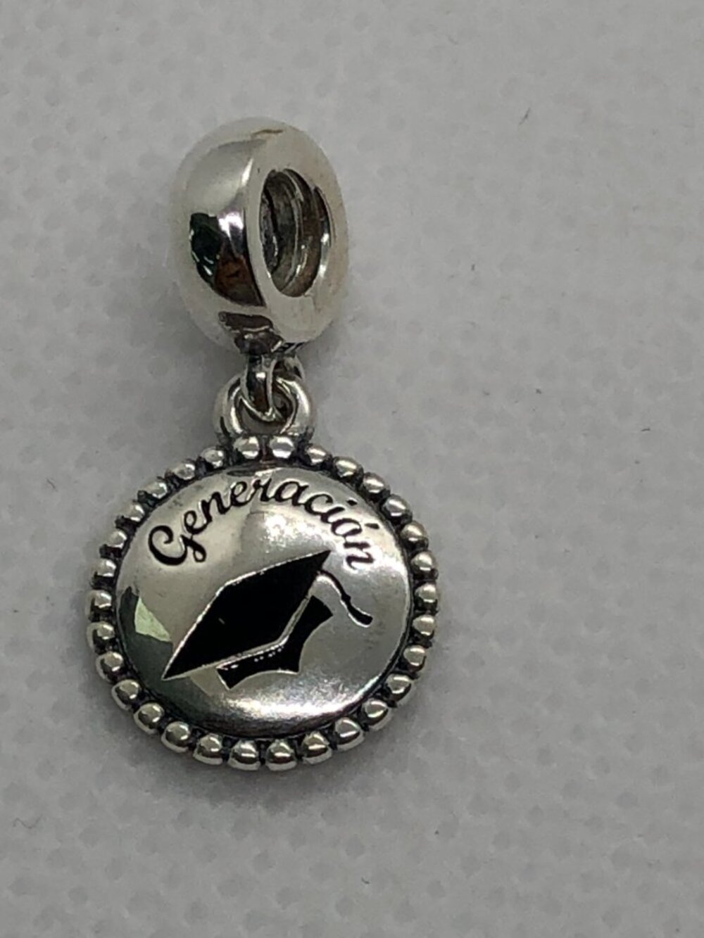 ✨ ✨Pandora Generación Graduation Cap Dangle Charm